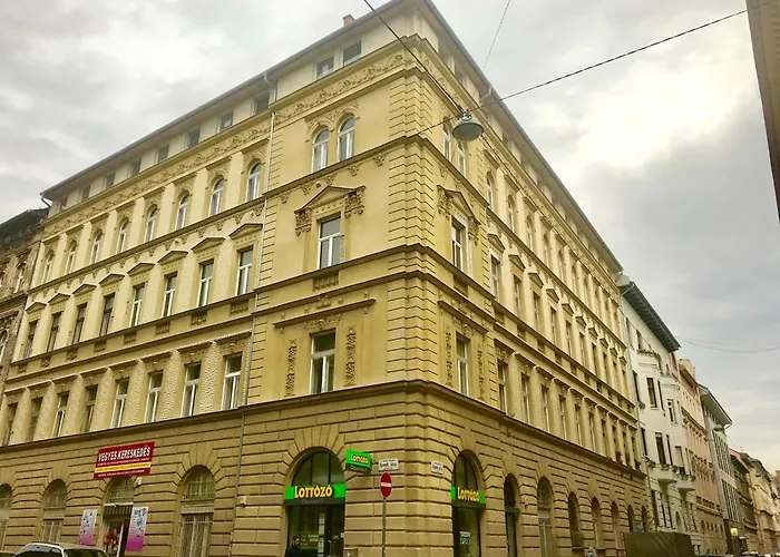 Bajnok Boutique Apartments
