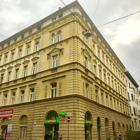 Bajnok Boutique Apartments Budapest Exterior photo